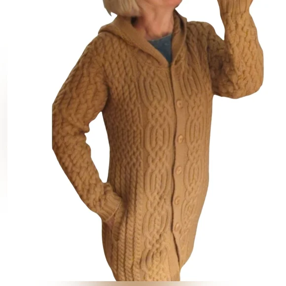 Aran Crafts Merino Wool Cable Knit Button Up Cardigan Size M - Picture 2 of 10